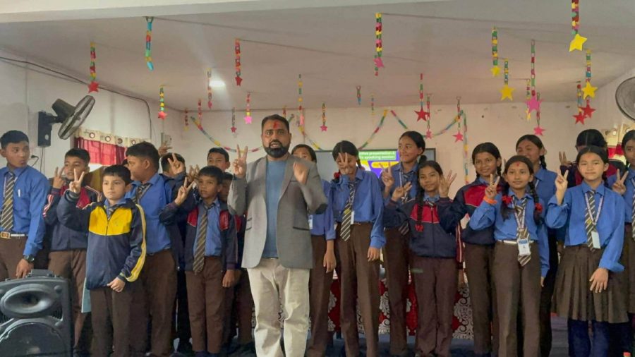 नवलपुरको पुरानो बोर्डिङ नारायणीले सुरु गर्यो सार्वजनिक वाककला तालिम