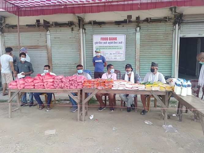 सरावलकाे बासाबसहीमा पनि फुड बैंक