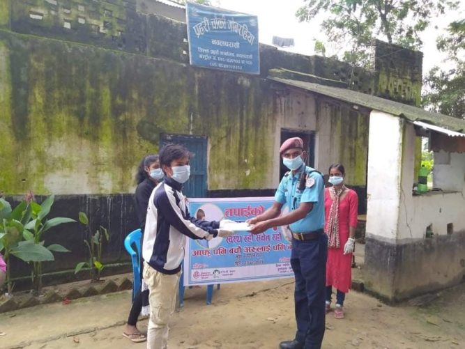 नवलपरासीको सरावलमा 'तपाईंको मास्क खै ?' अभियान