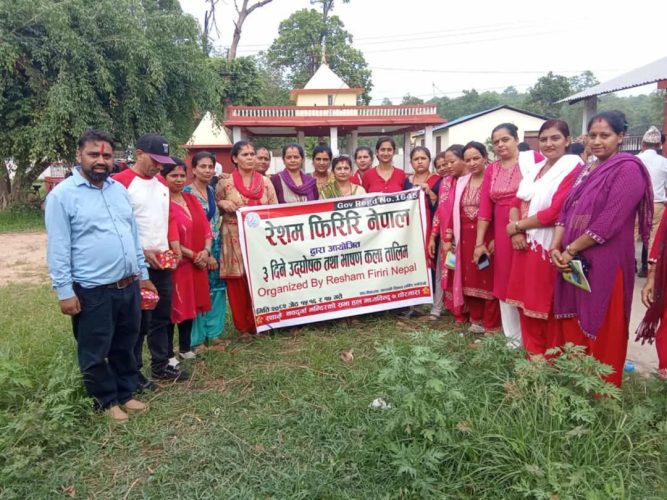 रेसम फिरिरीको आयोजनामा ३ दिने उद्वघोषण तथा भाषण कला तालिम सम्पन्न