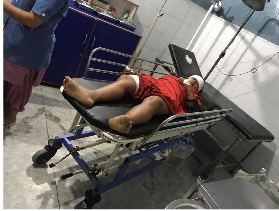 मानुङ जाँदै गरेको हायस भीरबाट खस्दा १ को मृत्यु, ५ घाइते