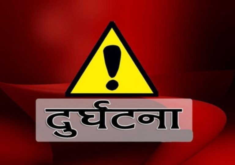 दाङमा मोटरसाइकल र ट्याक्सी एकआपसमा ठोक्किँदा एक बालकको मृत्यु ,दुई जना घाइते